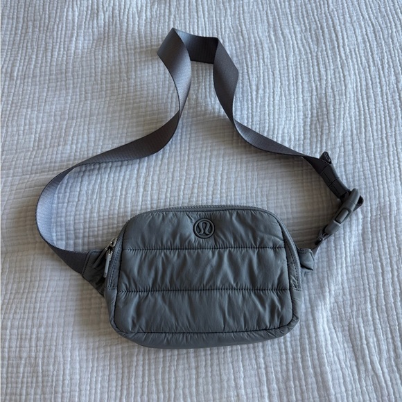 lululemon athletica Handbags - Lululemon Grey Puff Belt Bag